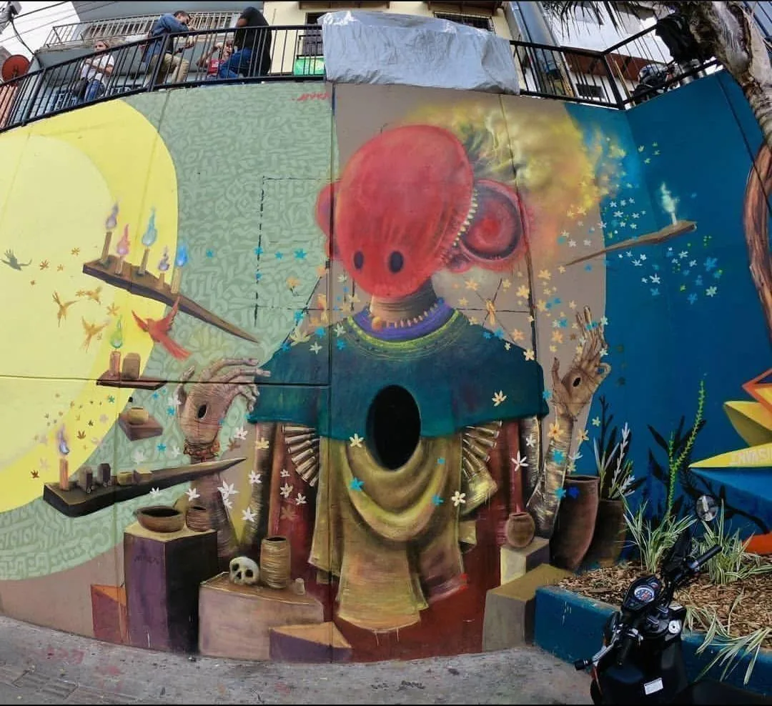 Mural Sin título, serie La eterna viuda, 2018, Comuna 13, Medellín